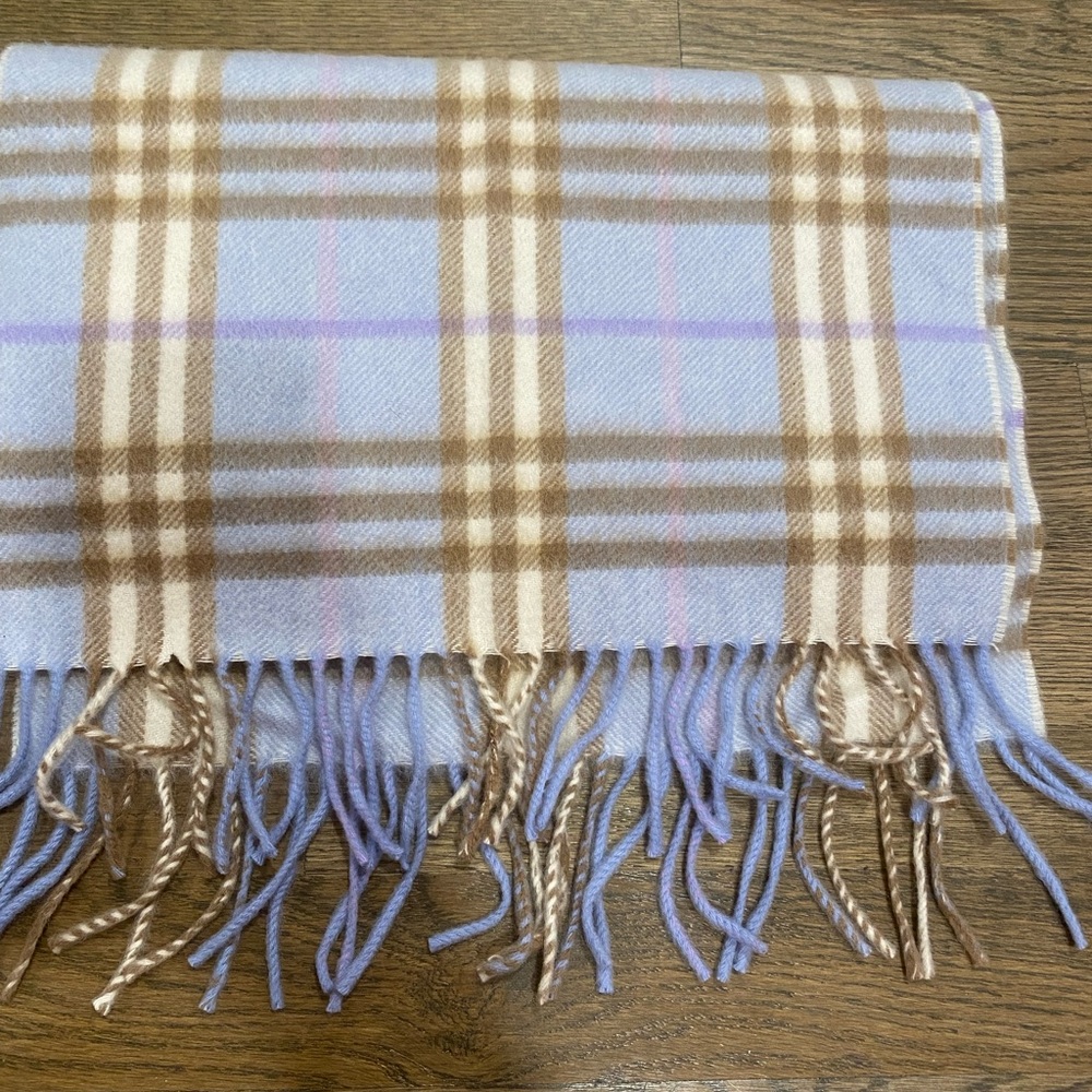 Authentic Burberry Scarf -100% cashmere
